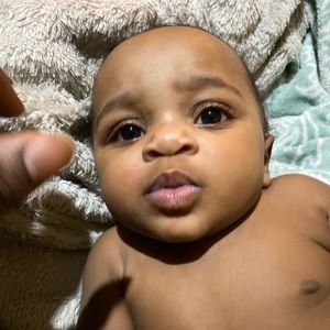 Meet your Posher, Clarence